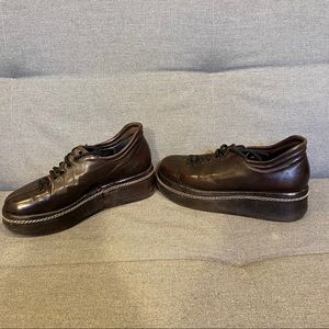 Leather ankle boots, excellent condition!